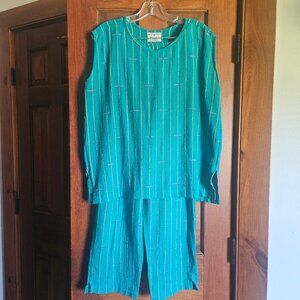 Veranda Wear 100% Woven Cotton Top & Bottom Sz M/L